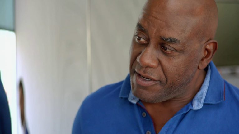 vlcsnap-2021-05-24-23h45m47s190